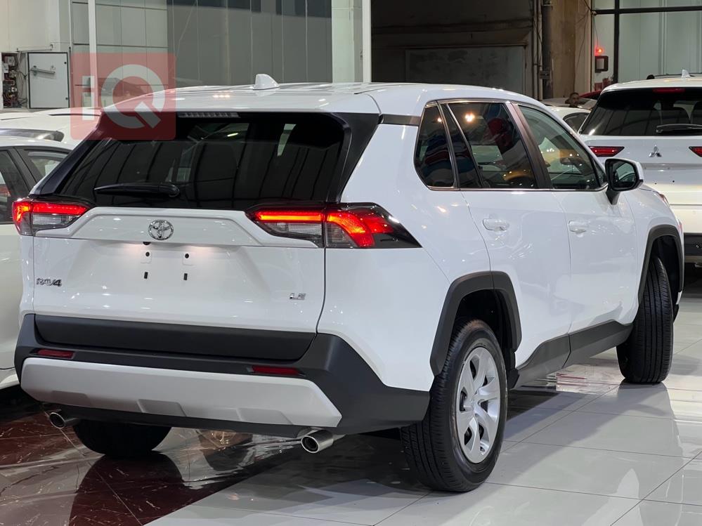 تويوتا راف 4